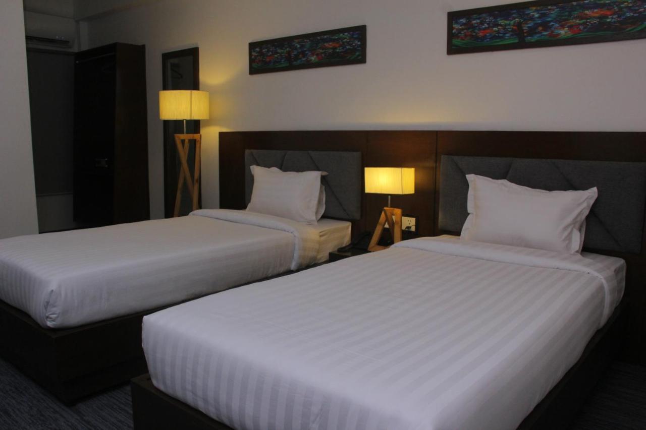 Hotel Zakaria International Dháka Exteriér fotografie